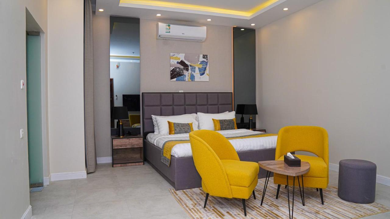 Clowzer Hotel Appartments Riyadh Bagian luar foto